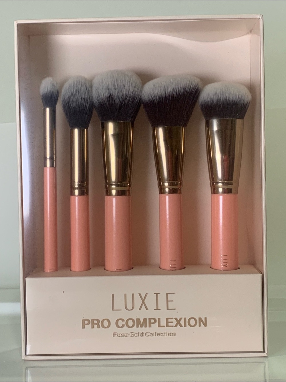 Luxie Pro Complexion Rose Gold Collection Brush Set